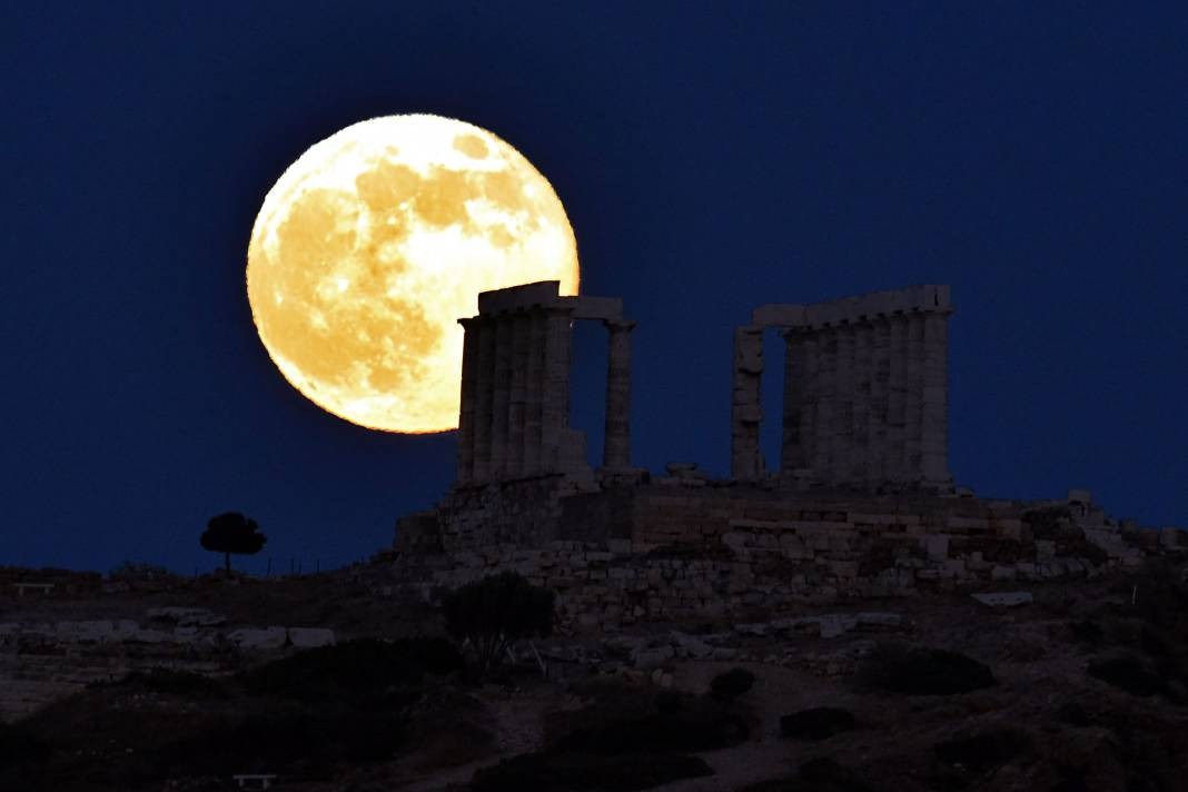 19 Ağustos tarihine dikkat! Kova Dolunay'ı geliyor: Bitmez denen ilişkiler bitecek, olmaz denilenler olacak - Resim: 9